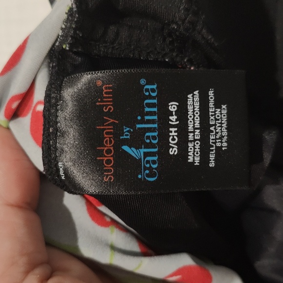 Cherries vintage style bathing suit . - Picture 5 of 5